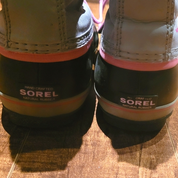 Sorel girls, Yoot Pac Boots - Picture 2 of 2